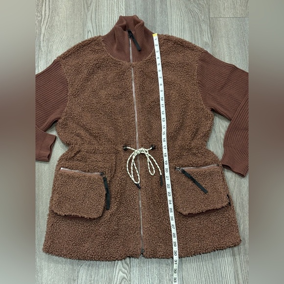 Varley Jacket Westwood Sherpa Brown Teddy Fleece Pockets Full Zip Women’s Size M - Picture 7 of 16